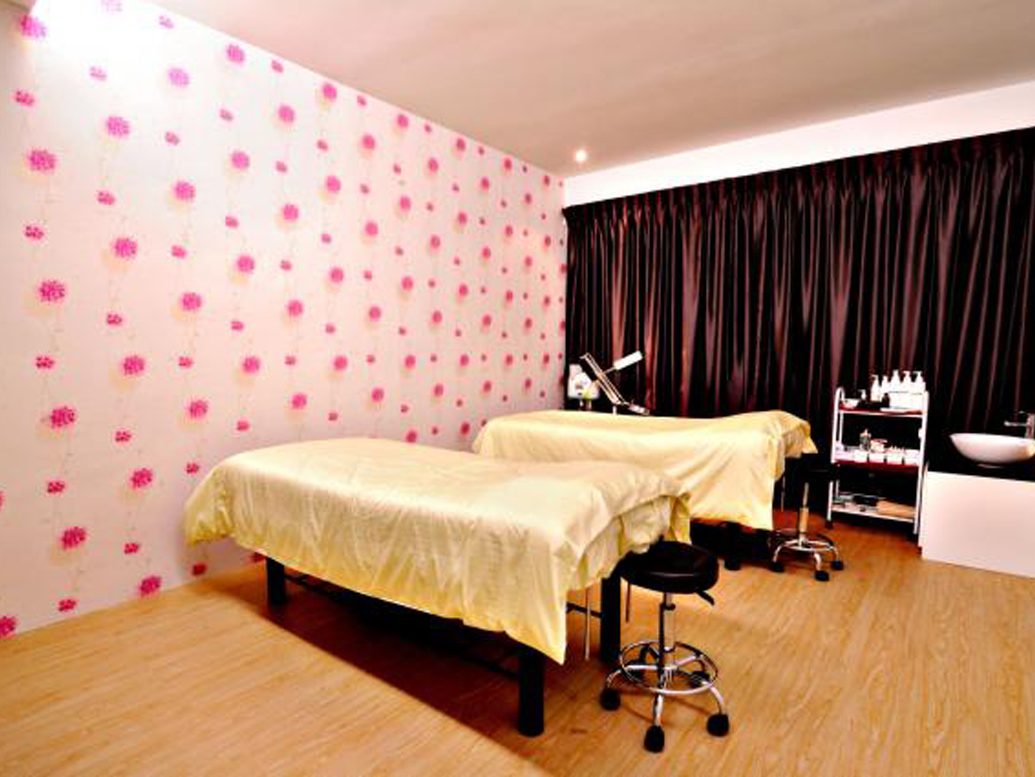 Aesthetic Treatment Room